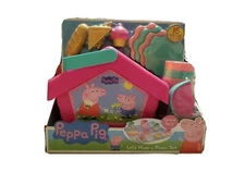 PEPPA PIG'S Let’s Have A Picnic Set 15 Pieces Basket Service For 4 Toy 