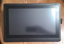 Wacom Cintiq DTK1660K0A 16in Creative Pen Display - Black with accessories