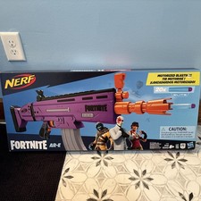 NERF Fortnite AR-E Purple SCAR Dart Motorized Blasting New Sealed Box