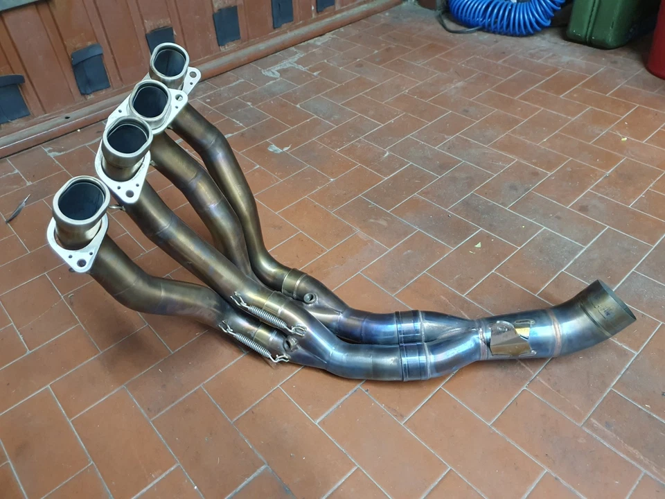 COLLETTORE RACING ACCIAIO INOX ARROW HONDA CBR 1000 RR-R 2020 - Imagen 3 de 4