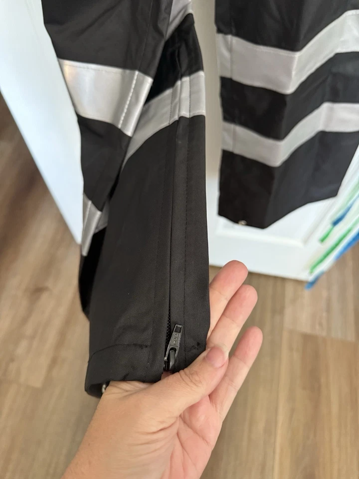 Reflective Apparel Factory VEA 700 BK Safety Rain Pants Medium 3M Scotchlite - Image 3 of 4