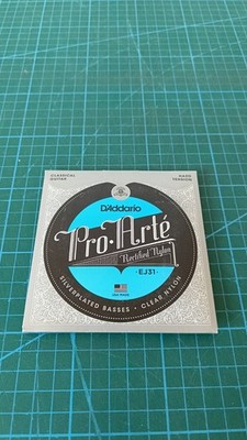 D'addario EJ31 Silverplated Basses Clear Nylon Saitensatz für Klassikgitarre