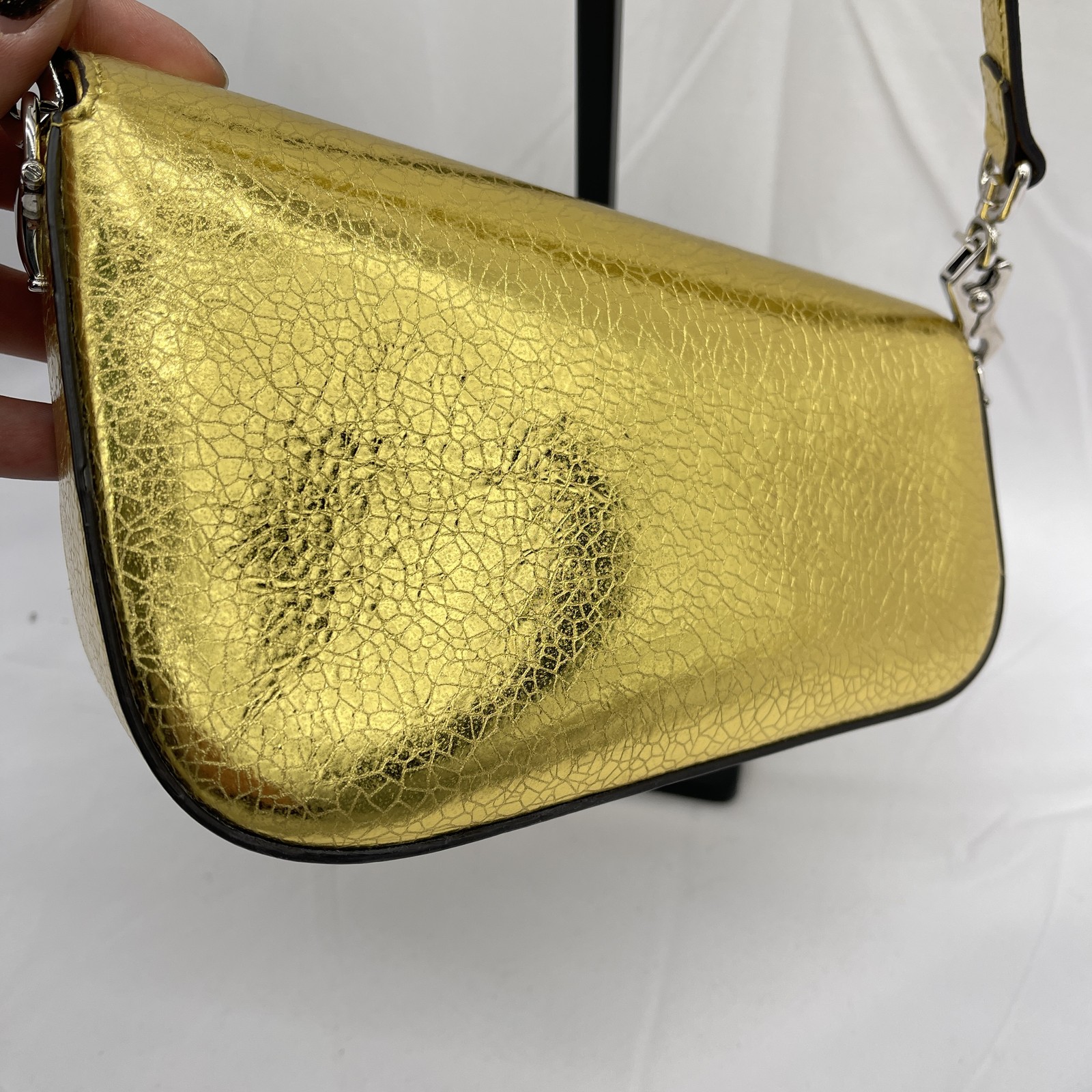 Gucci Mini Horsebit 1995 Asymmetric Shoulder Bag Metallic Leather Gold Pre-Owned thumbnail 7
