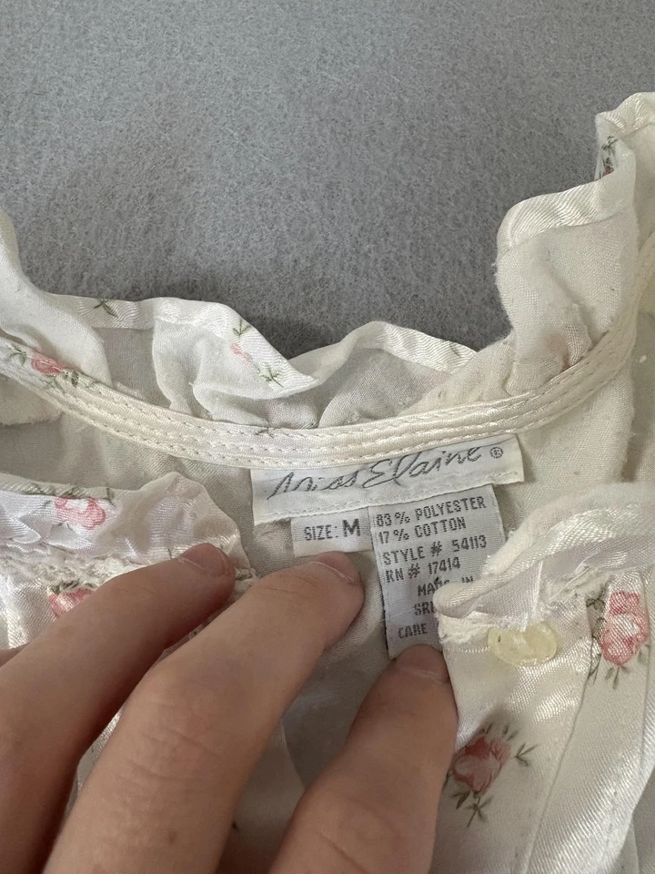 Vintage Miss Elaine Nightgown Womens Medium Satin Embroidered Floral 90s - Image 3 of 4
