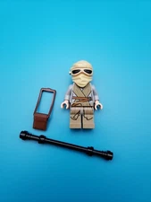 Lego Star Wars Minifigure Rey - Dark Tan Tied Robe w/ Accessories 75099 (v3)!