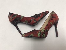 Penny Loves Kenny Red Opus AB Red Fabric Embroidered Heels Pumps 7.5