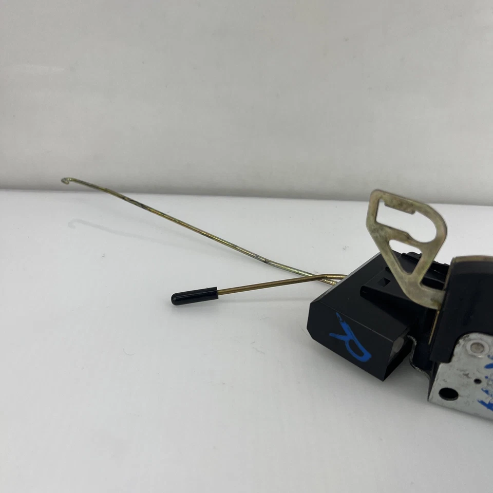 96-02 Fits BMW Z3 Front Right Passenger Door Lock Latch OEM - Image 3 of 4