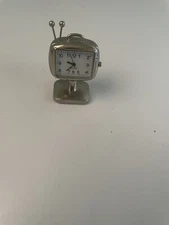 Novelty Quartz Television Silver Mantle Clock 