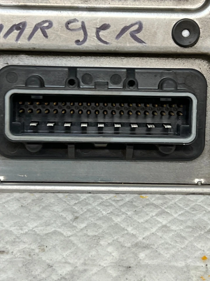 Dodge Charger 2006 unidad de control de carrocería de 3,5 L BCM P04692028AL OEM (AA 223) Foto 4 de 4