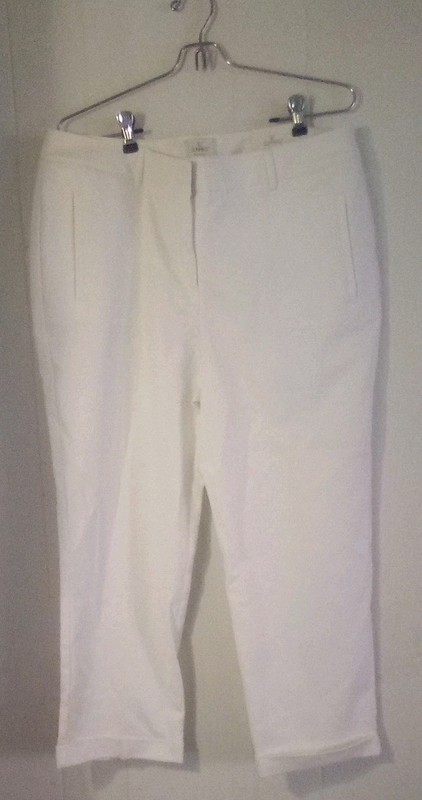 Chico's So Slimming White Ankle Pants Slim Stretch White Ankle Pants Size 2 NEW
