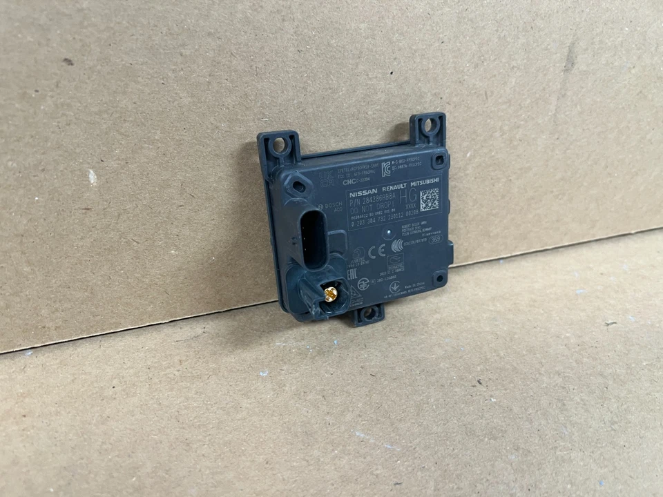 OEM 2021-2025 Nissan Rogue Front Radar Distance Sensor Module 28438-6RB8A - Image 2 of 4