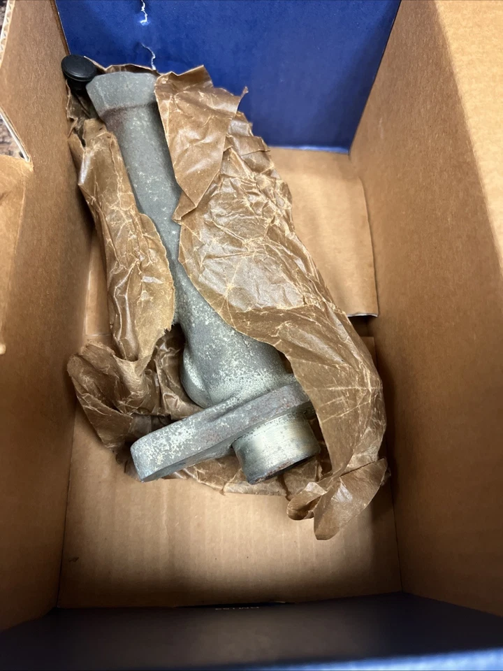 Raybestos MC39429 New Master Brake Cyl! Free Shipping! - Image 3 of 3