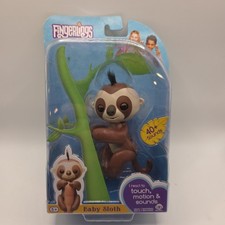 NEW Fingerlings Baby Sloth - Kingsley Brown Interactive Baby Pet Toy by WowWee