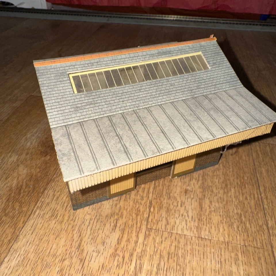 Superquick 00 Gauge Goods Depot Building Built - Image 4 of 4