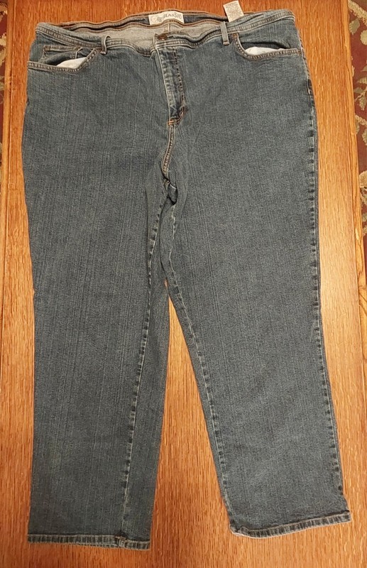 Faded Glory Clssic Women's Plus Straight Leg Blue Denim Jeans Size 26 Petite