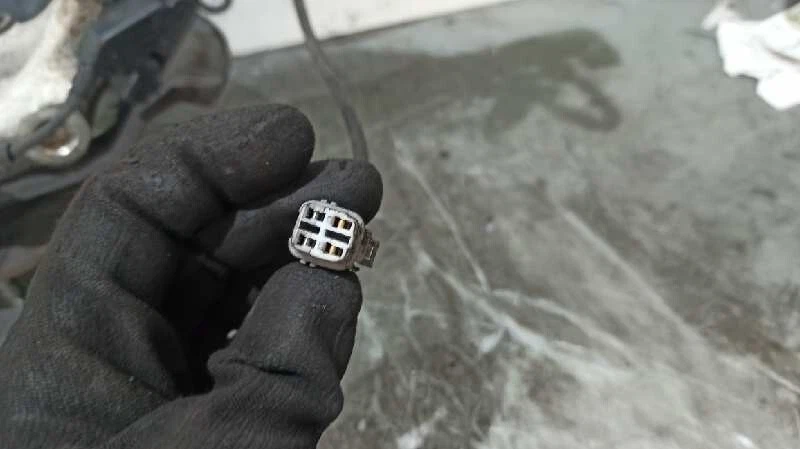 4320150010 fusello anteriore destro per LEXUS LS430 (UCF30) BASICO 2000 2886745 - Immagine 4 di 4