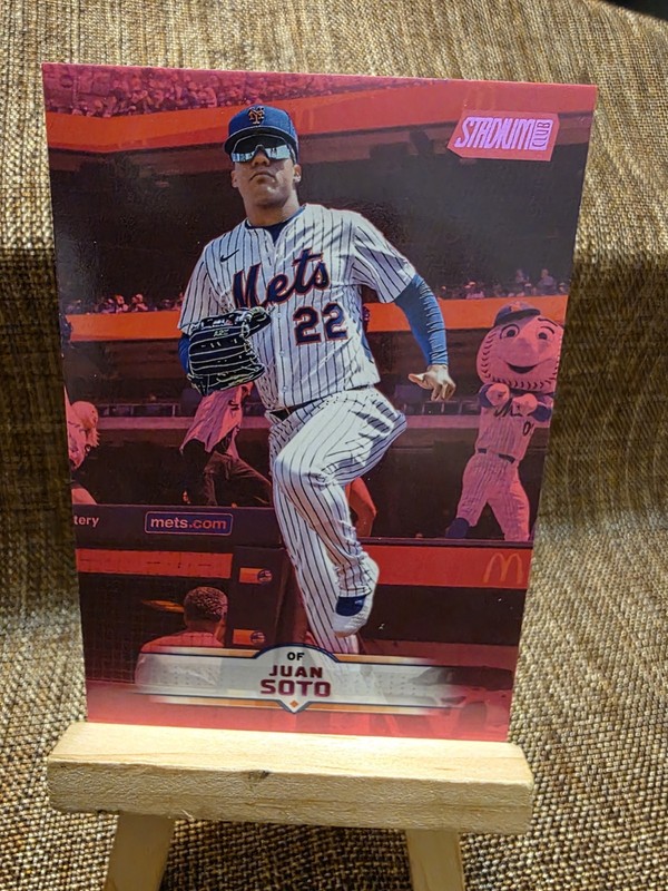 2025 Topps Stadium Club - Juan Soto #152 Pink Foil