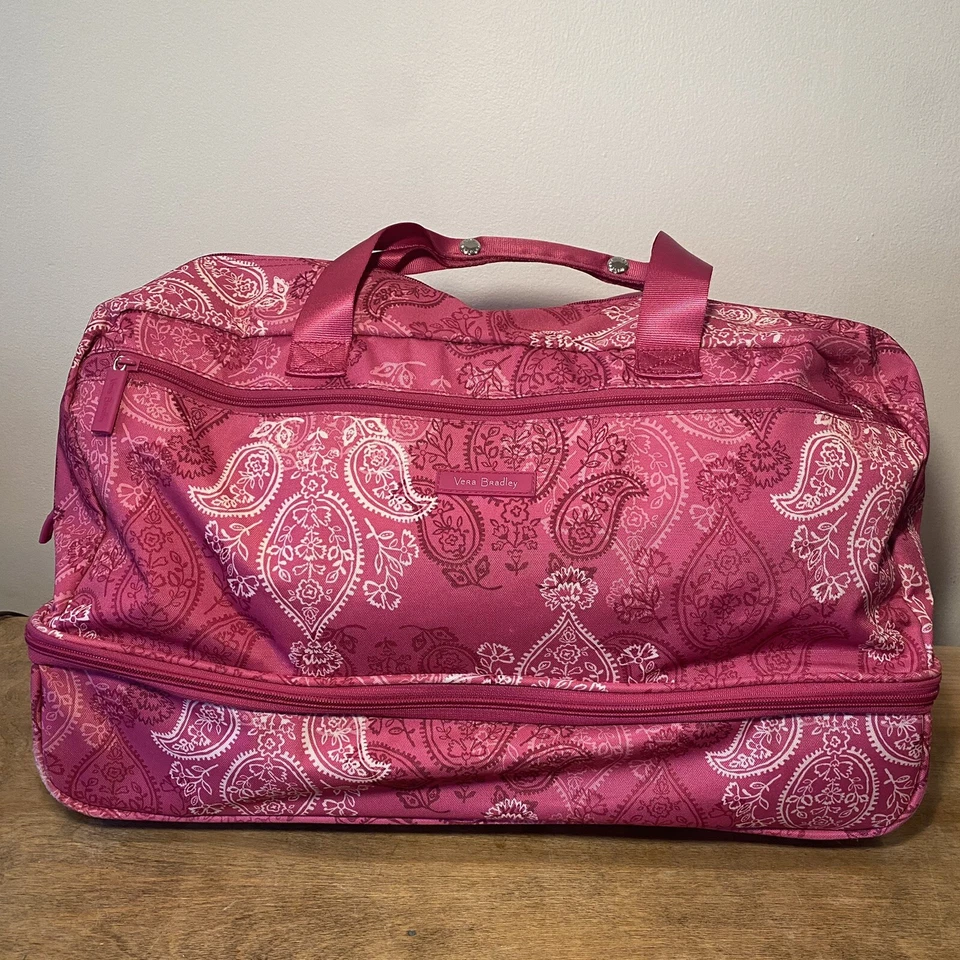 Bolso de Viaje Vera Bradley con Tirador Asa Extendida Rosa Estampado Paisley Foto 2 de 4