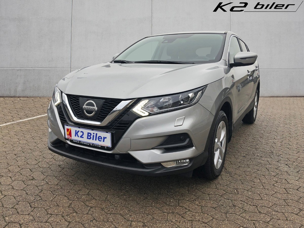 B1049 nissan qashqai