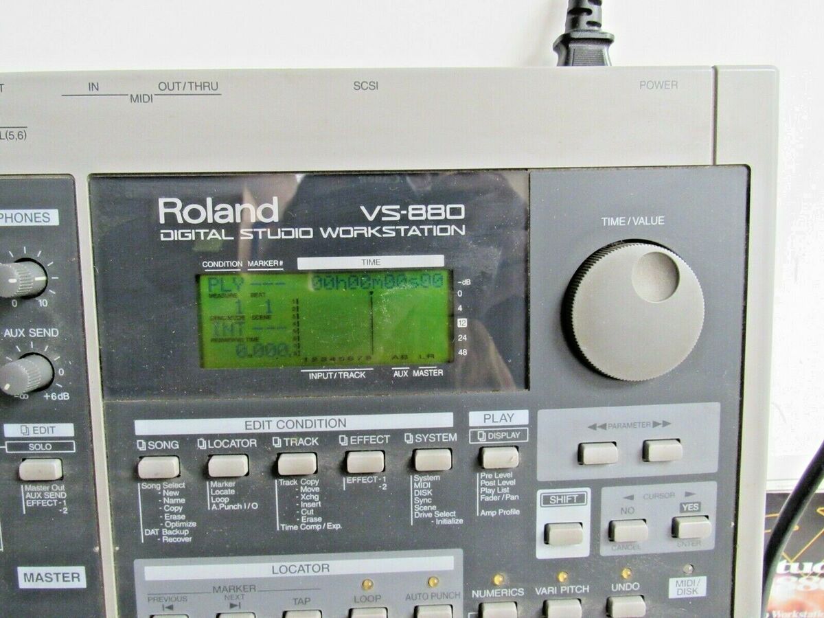 s-l1200.jpg s-l1200.jpg