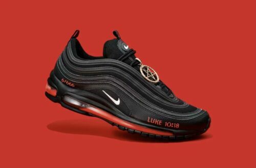 MSCHF X Lil Nas X “Satan Shoes \u0026#034; Size 10 In hand