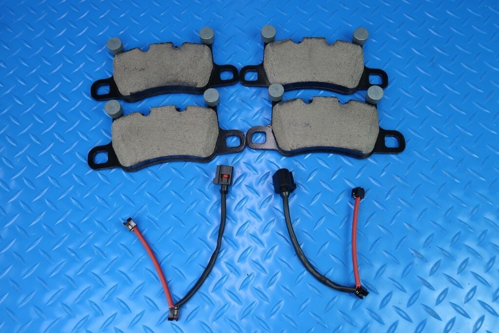 Bentley Continental Flying Spur GTC GT rear brakes brake pads Low Dust #1116