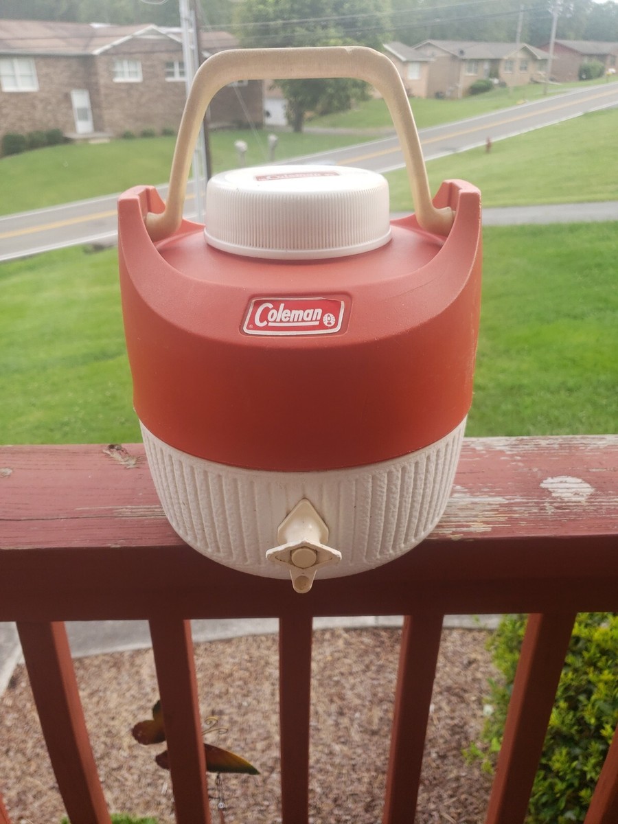 Vintage Coleman Water Cooler Jug 1 Gallon Red White Handle 1980's