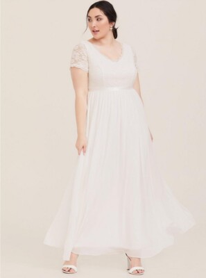 romantic lace fit and flare wedding dress DreamDress By PMN May Fit & Flare Wedding Dress Gown Plunging Spaghetti Straps Floral Lace Allover Embellishment Chapel Train main image 0