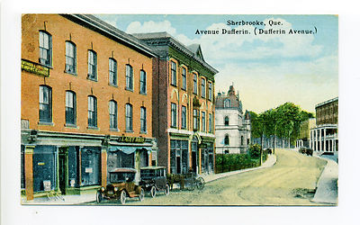 Canada Québec - Sherbrooke, Avenue Dufferin, street view, stores, old cars