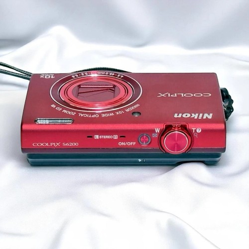 Nikon COOLPIX S6200 16.0MP Digital Camera 10 x Zoom w/SD Card,Battery,Charger - Picture 8 of 16