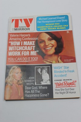 TV Radio Mirror Magazine Feb 1975 VALERIE HARPER, JOAN KENNEDY No Label