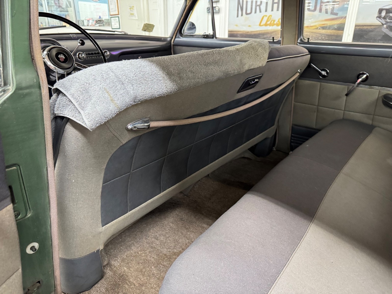 1951 Packard 200 D - 4 DOOR SEDAN -SEE VIDEO