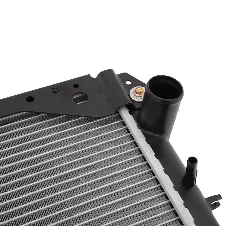 Aluminum Truck Radiator For 1994-2016 Isuzu NPR 1998-2010 GMC W4500 Forward Foto 3 de 4