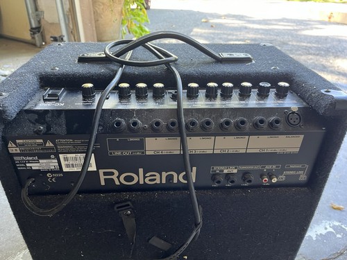 Roland KC-350 4-Channel 120-Watt Stereo Mixing Keyboard Amplifier Exceptional