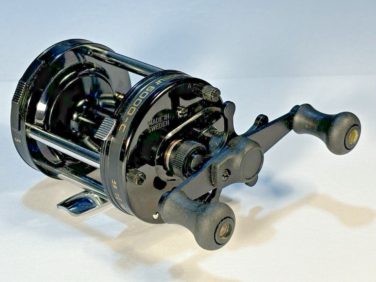 し*う様 ABU Ambassadeur 6000C 黒 ダブルハンドル s-l1200.png