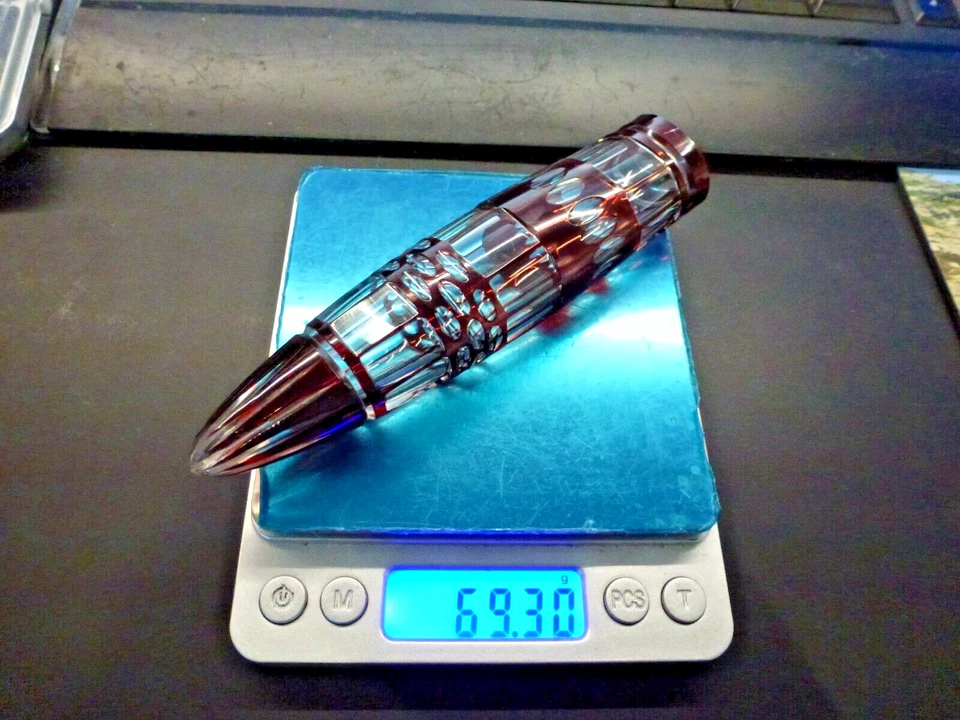 bouquetière de voiture cristal taillé rubis, Boheme,H 135mm,P 70g - Photo 2/4