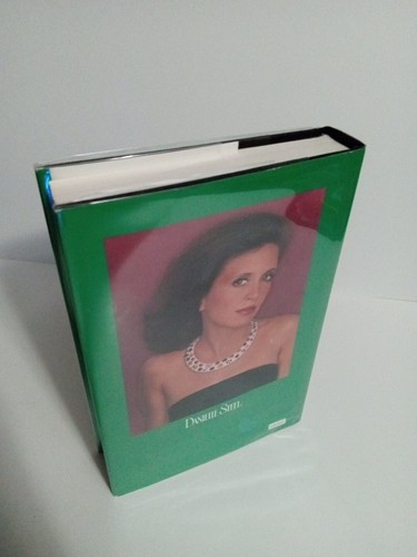 Jewels by Danielle Steel, 1992 Delacorte Press Hardcover - Picture 2 of 7