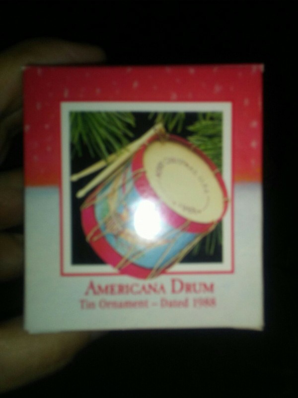 Hallmark Keepsake Ornament  *AMERICANA DRUM* (1988) 