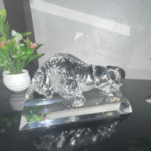 Clear Glass Bull Figurine Sculpture on Rectangular Base Decorative Animal