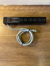 Great Condition! Archer Six 6 Outlet Power Strip with Spike Protector