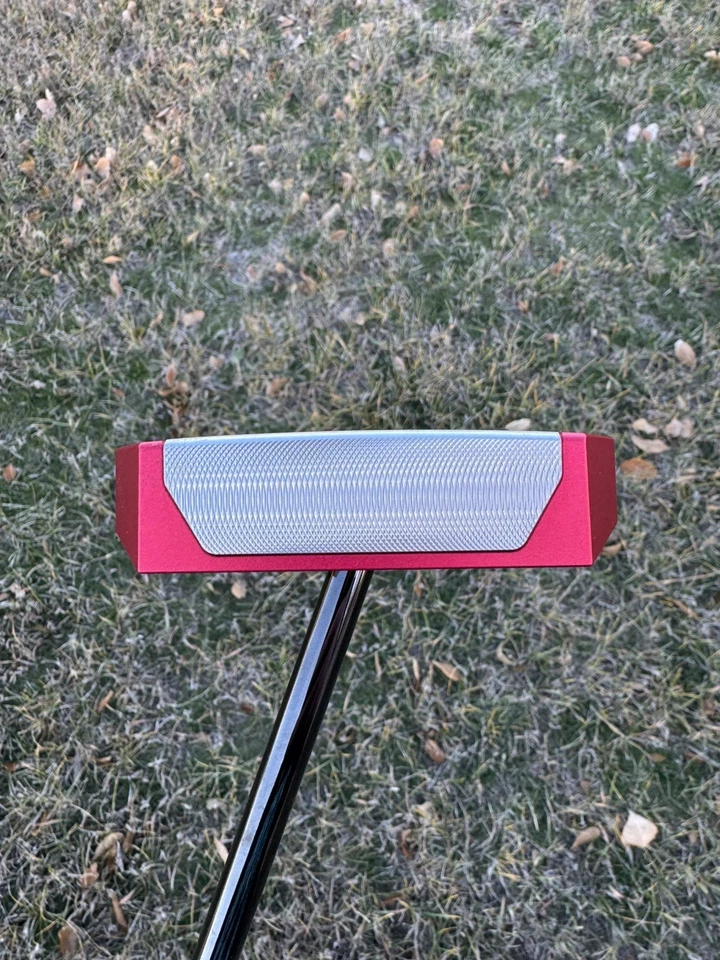 LAB Golf Red OZ.1i Putter 35" 69* Lie 2° Press Pistol Grip  - Image 3 of 4