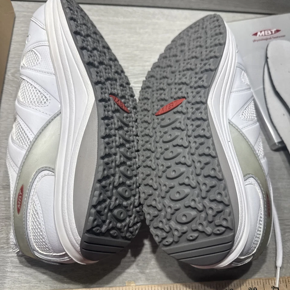 MBT Sport 2 Mujer BlancoRocker Zapatos Tonificación Caminar Talla 9.5 Nuevos En Caja. Calcetines Foto 3 de 4