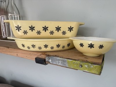 Vintage 50er/60er JAJ Pyrex Gaiety Schneeflocke Konvolut x3 Schüsseln Kasserolle gelb