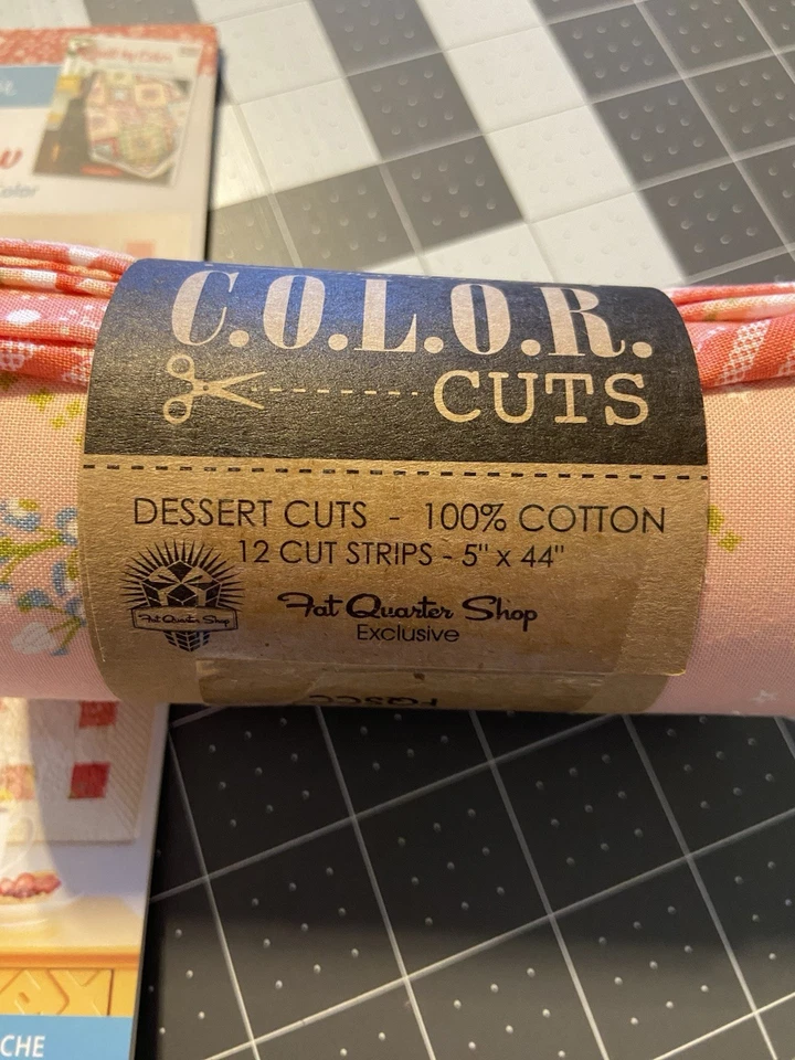 Kit de edredón recto y flecha de Sew Sampler 2019 Foto 2 de 3