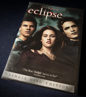 The Twilight Saga: Eclipse DVD (2010) Kristen Stewart, Pattinson, Brand New*