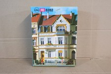 KIBRI 8282 HO Maßstab 3-stöckiges Stadthaus-Modellbausatz