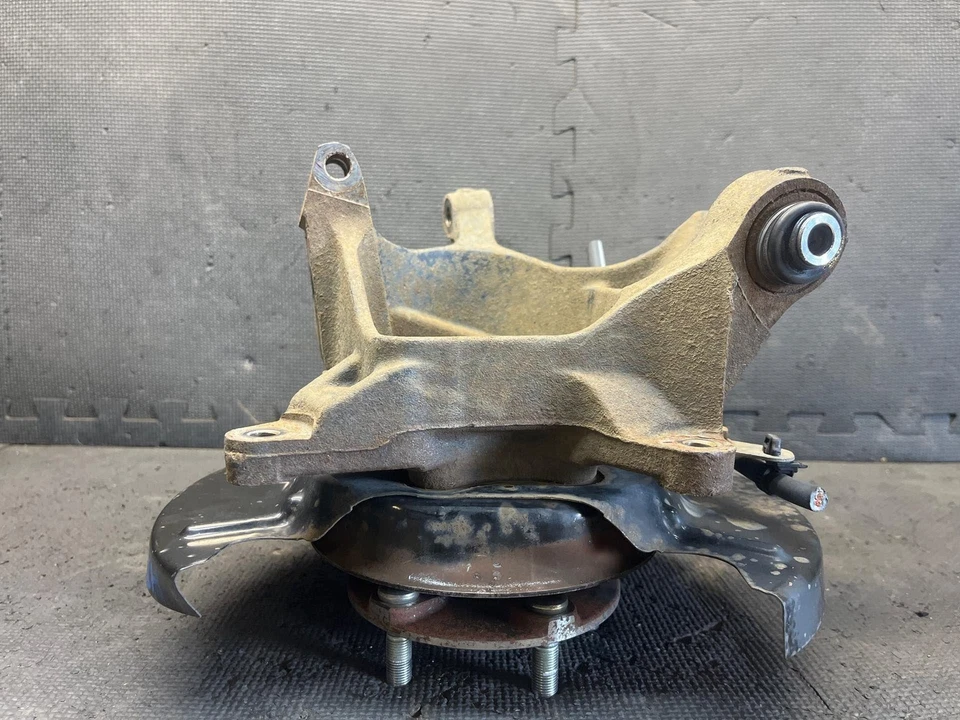 2017 Subaru Outback Rear Driver Knuckle Stub Axle 15 16 17 OEM Foto 4 de 4