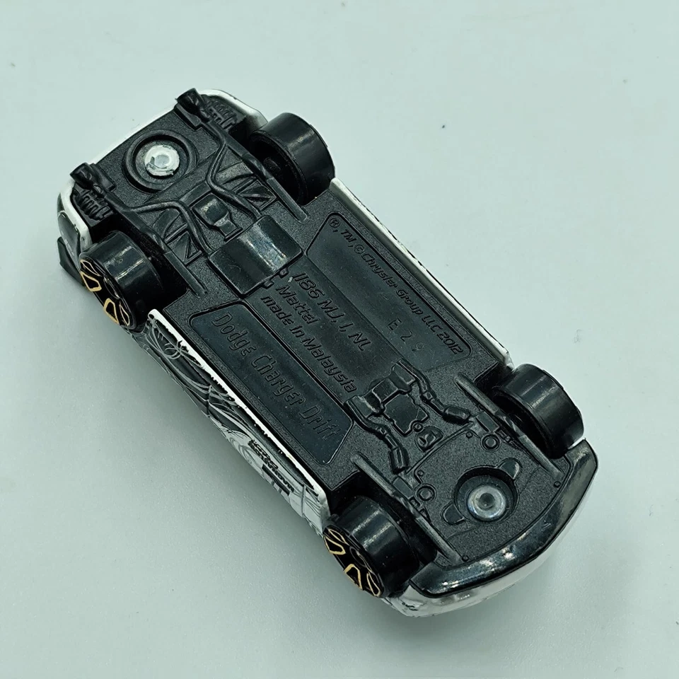 MODELLINO DODGE CHARGER DRIFT MATTEL 1/63 - Immagine 3 di 3