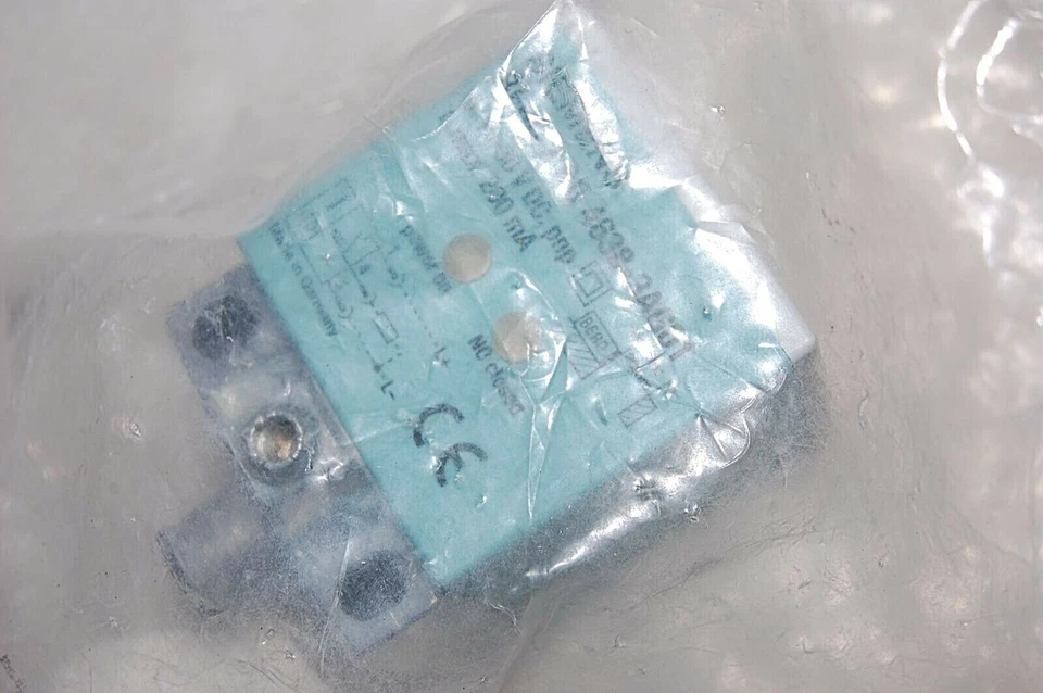 Siemens BERO 3RG4638-3AG01 Inductive Proximity Switch - Image 3 of 3