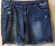 Zanadi Distressed High Rise Embroidered Stretch Shorts Women's Sz 22W #p16-21